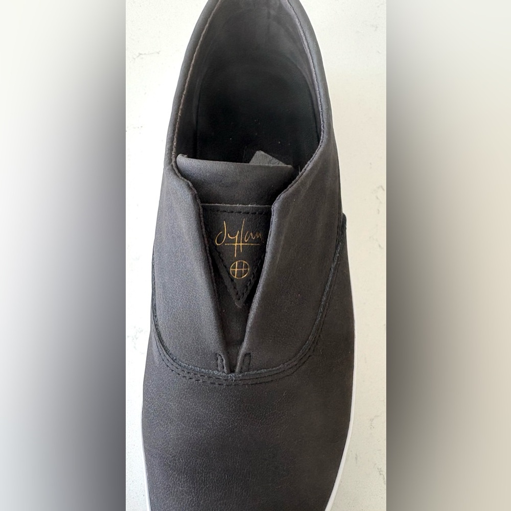 HUF Dylan Slip On Black Leather Skate Shoes White Rubber Size 6 EU 38 Jul 18 - Picture 7 of 9